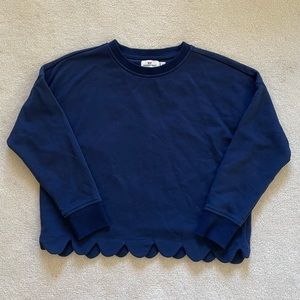 Vineyard Vines Rare Scallop Hem Sweatshirt